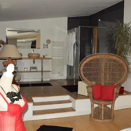 Penzion Loft Avec Spa Et Sauna *